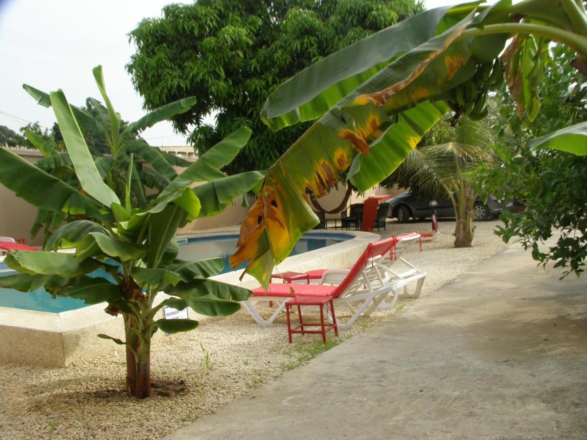 Auberge Keur Ely Ouoran Exterior foto